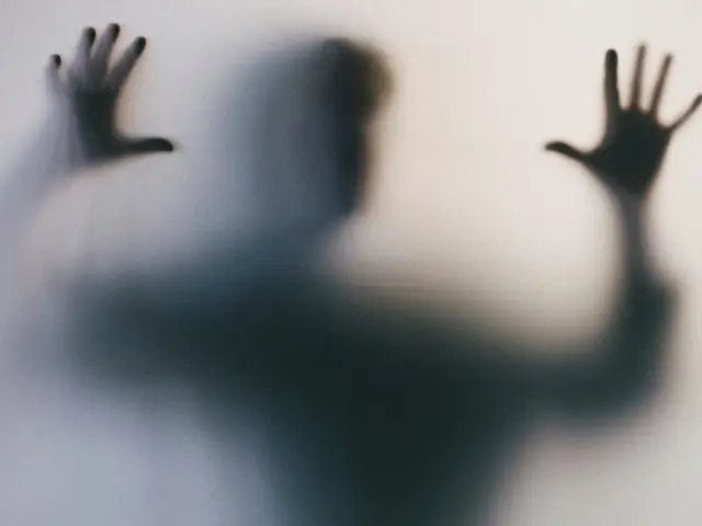 anxiété sociale malika whitaker